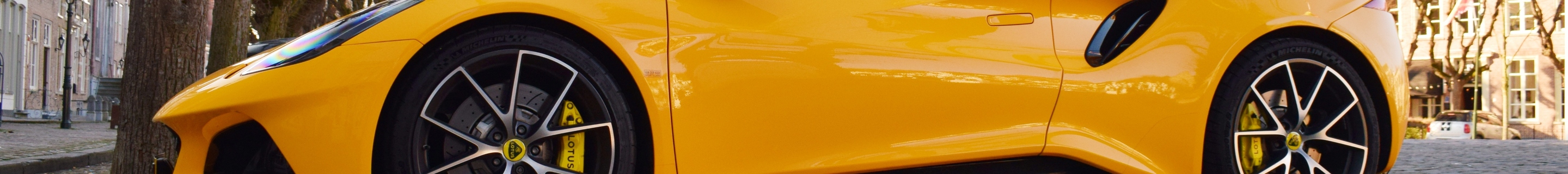 Lotus Emira V6 First Edition