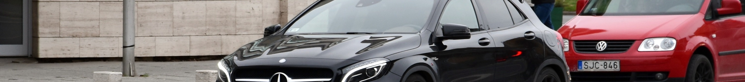 Mercedes-Benz GLA 45 AMG X156