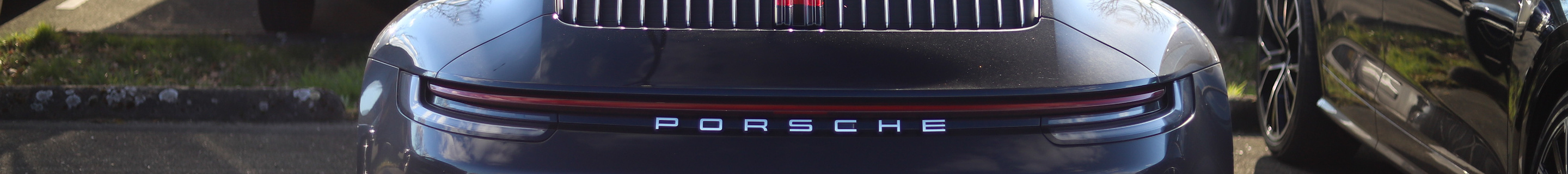 Porsche 992 Carrera 4S