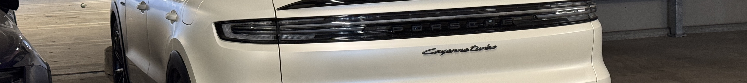 Porsche Cayenne Coupé Turbo E-Hybrid