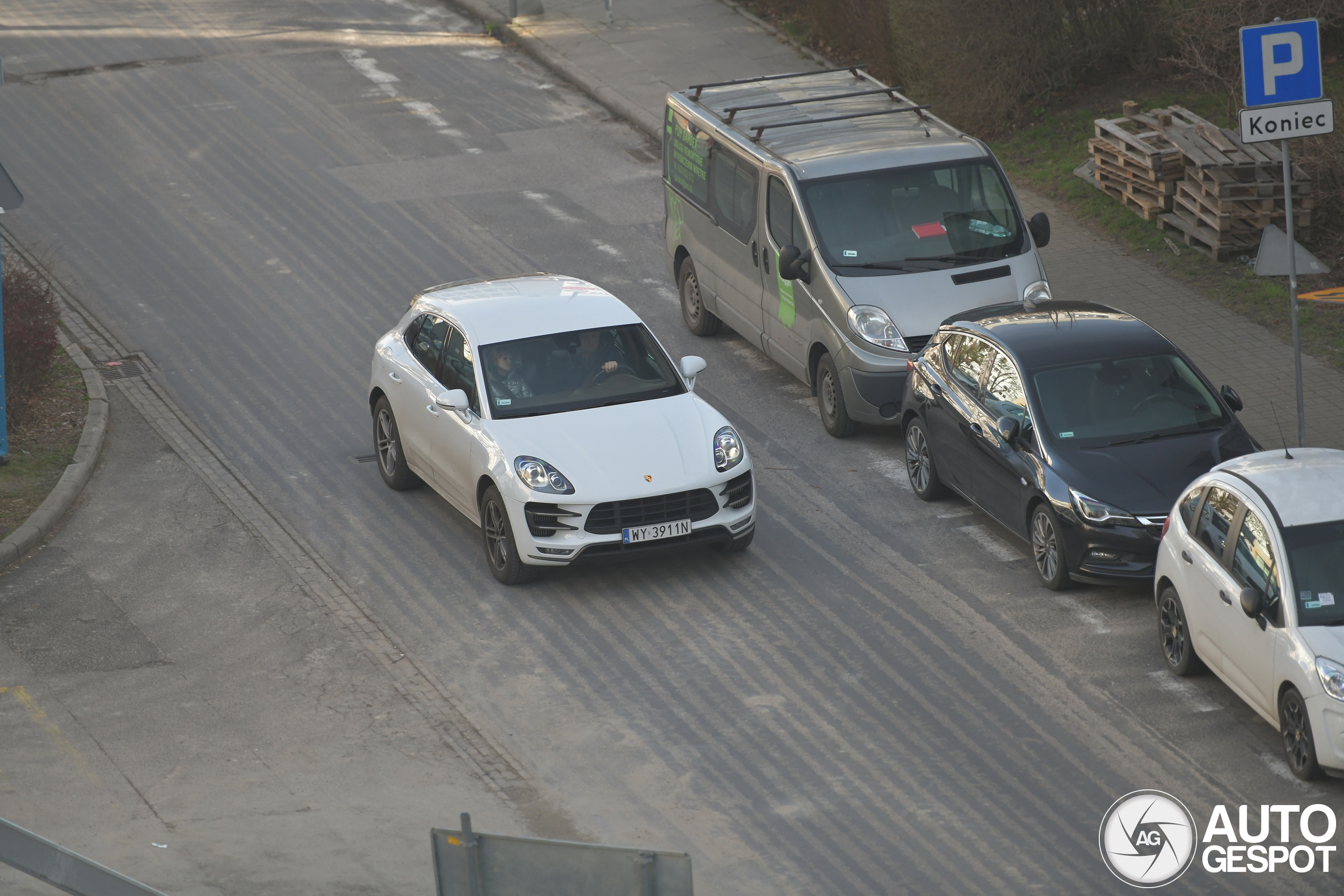 Porsche 95B Macan Turbo