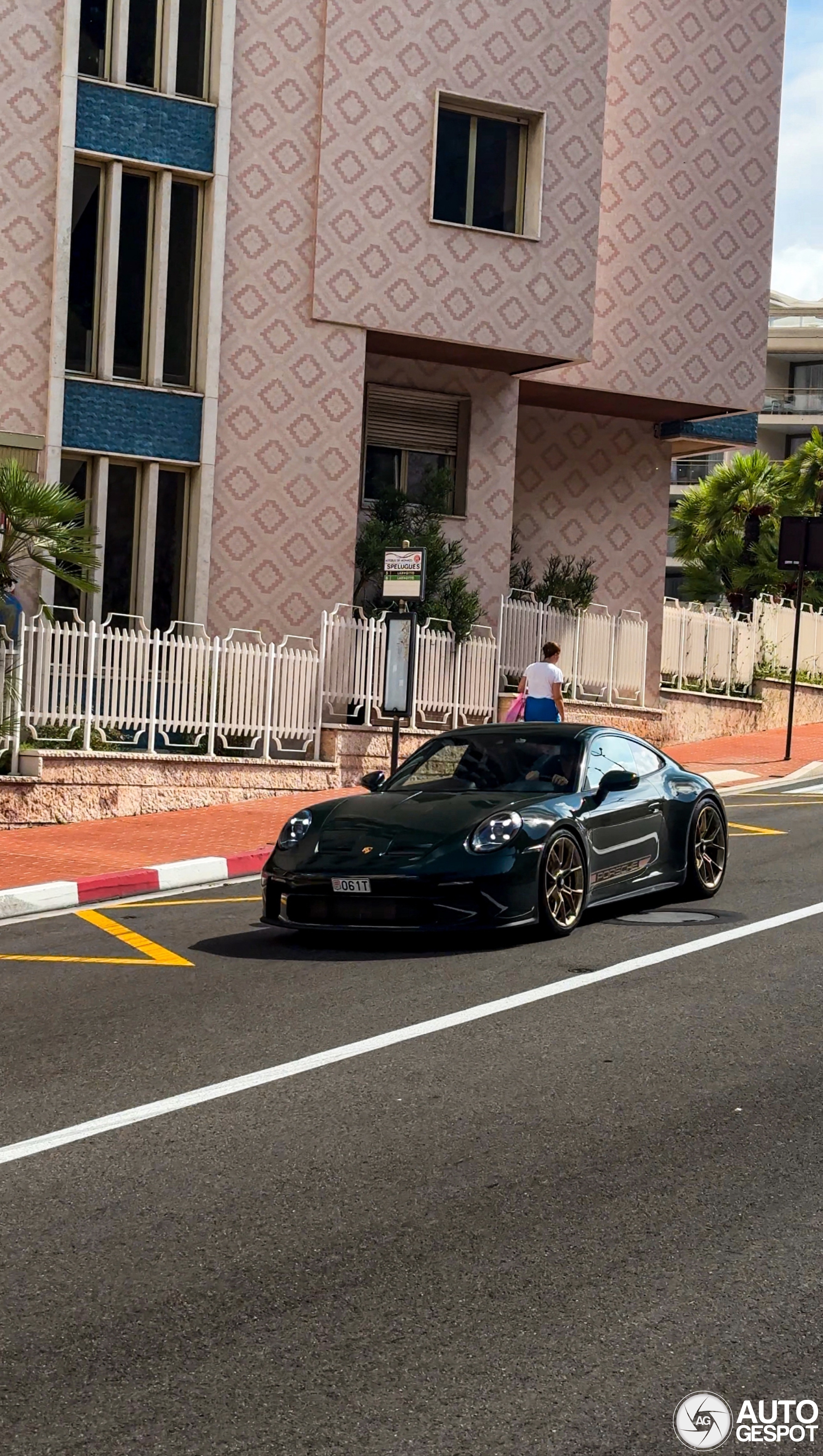 Porsche 992 GT3 Touring