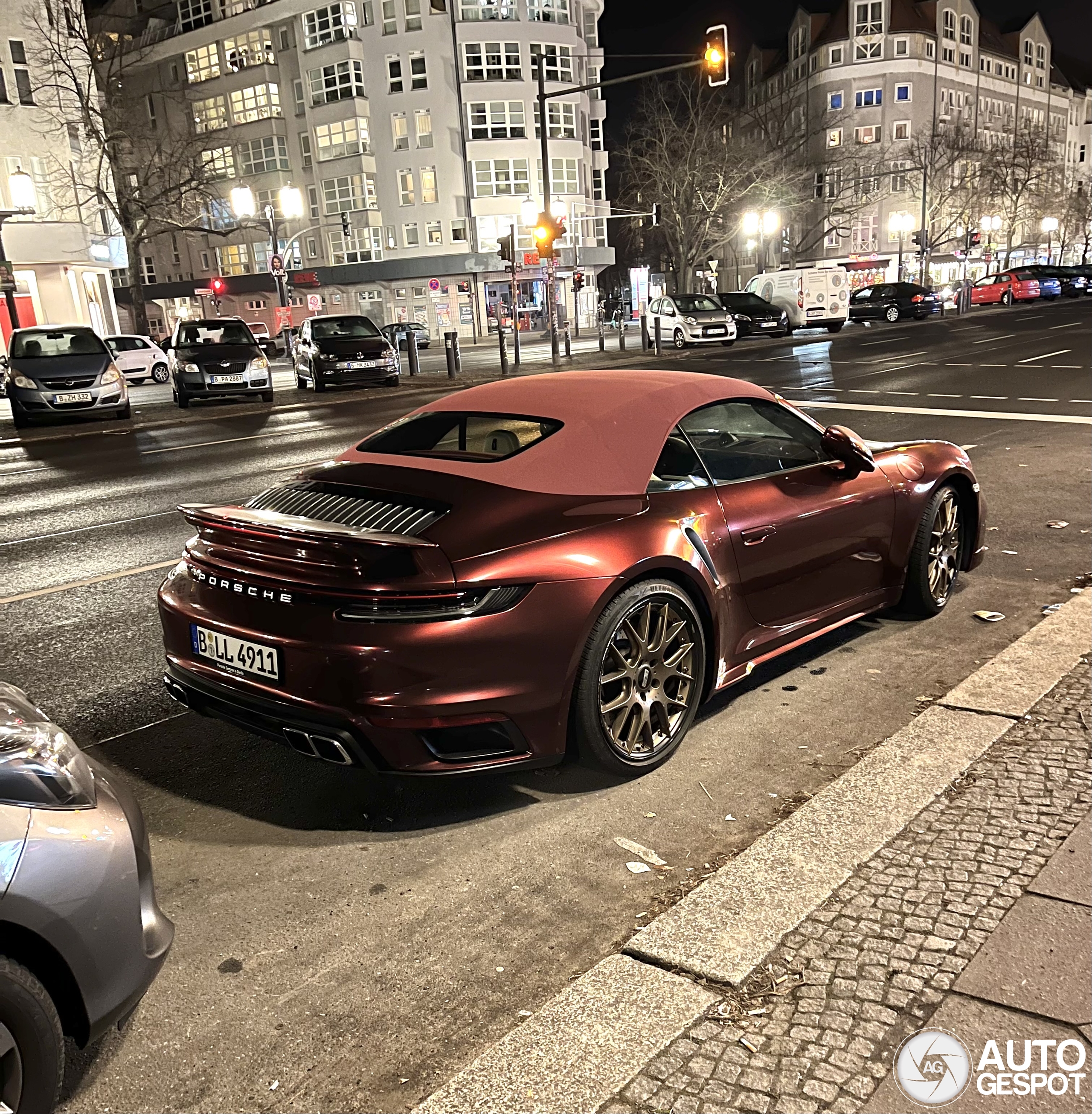Porsche 992 Turbo Cabriolet