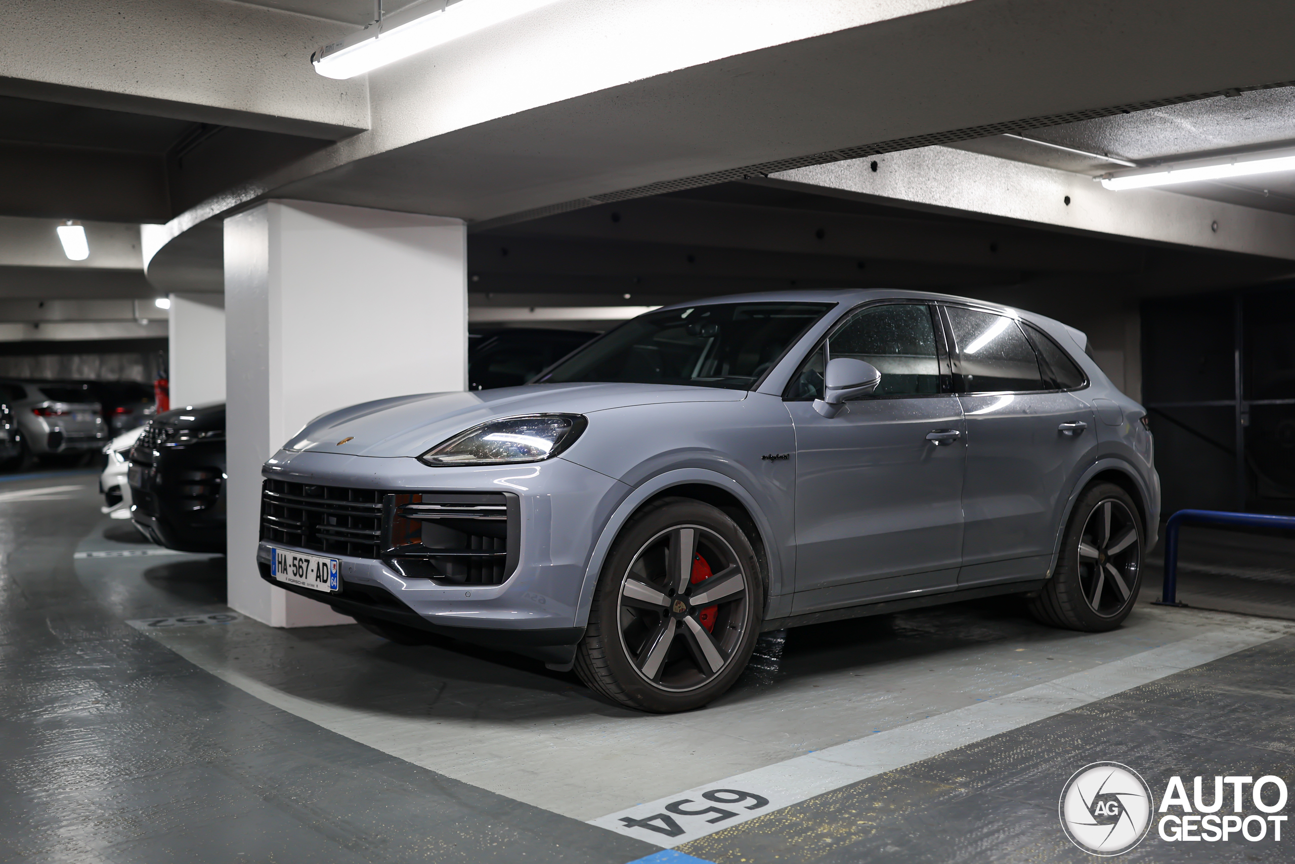 Porsche 9YA Cayenne Turbo E-Hybrid