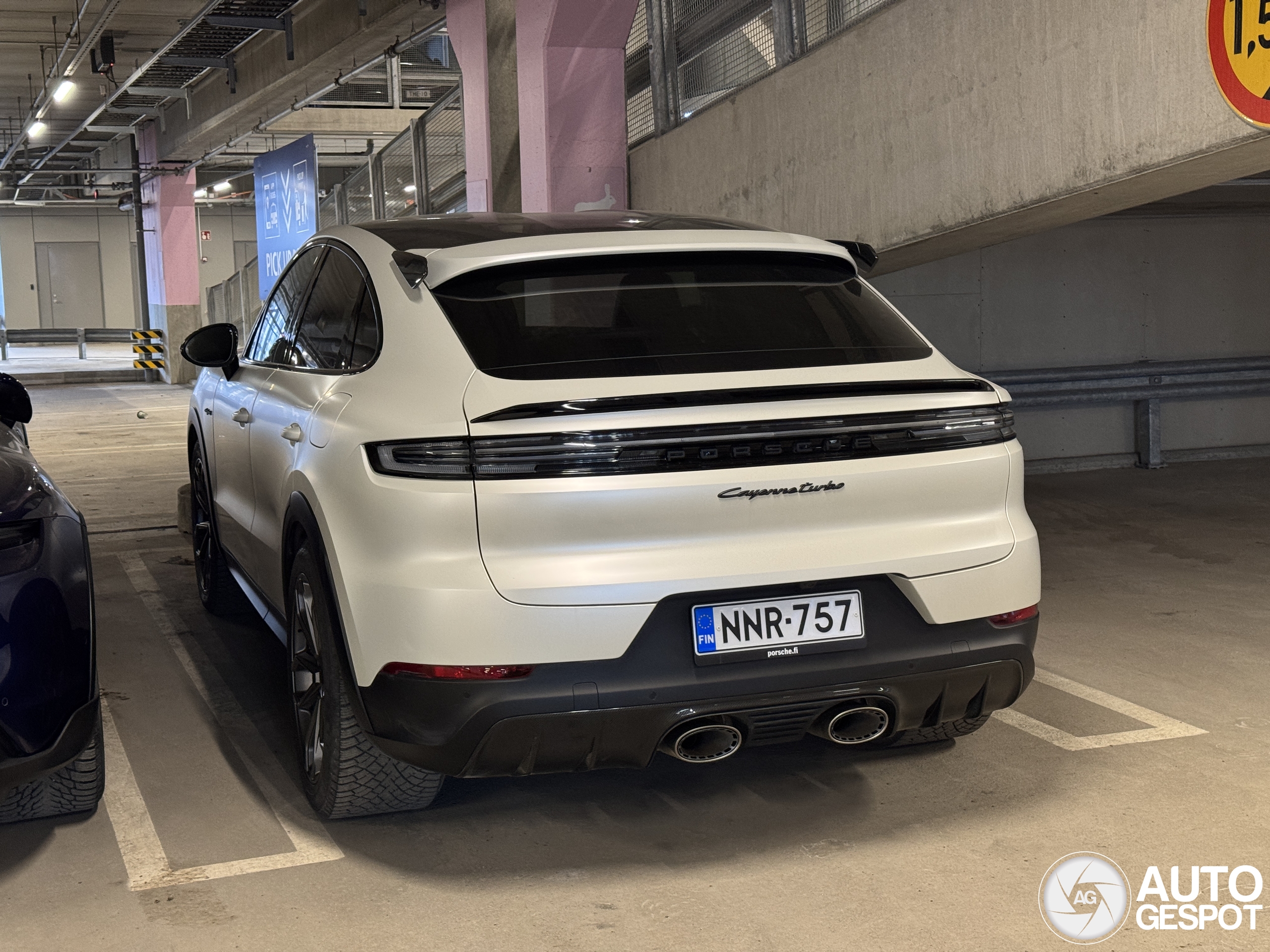 Porsche Cayenne Coupé Turbo E-Hybrid