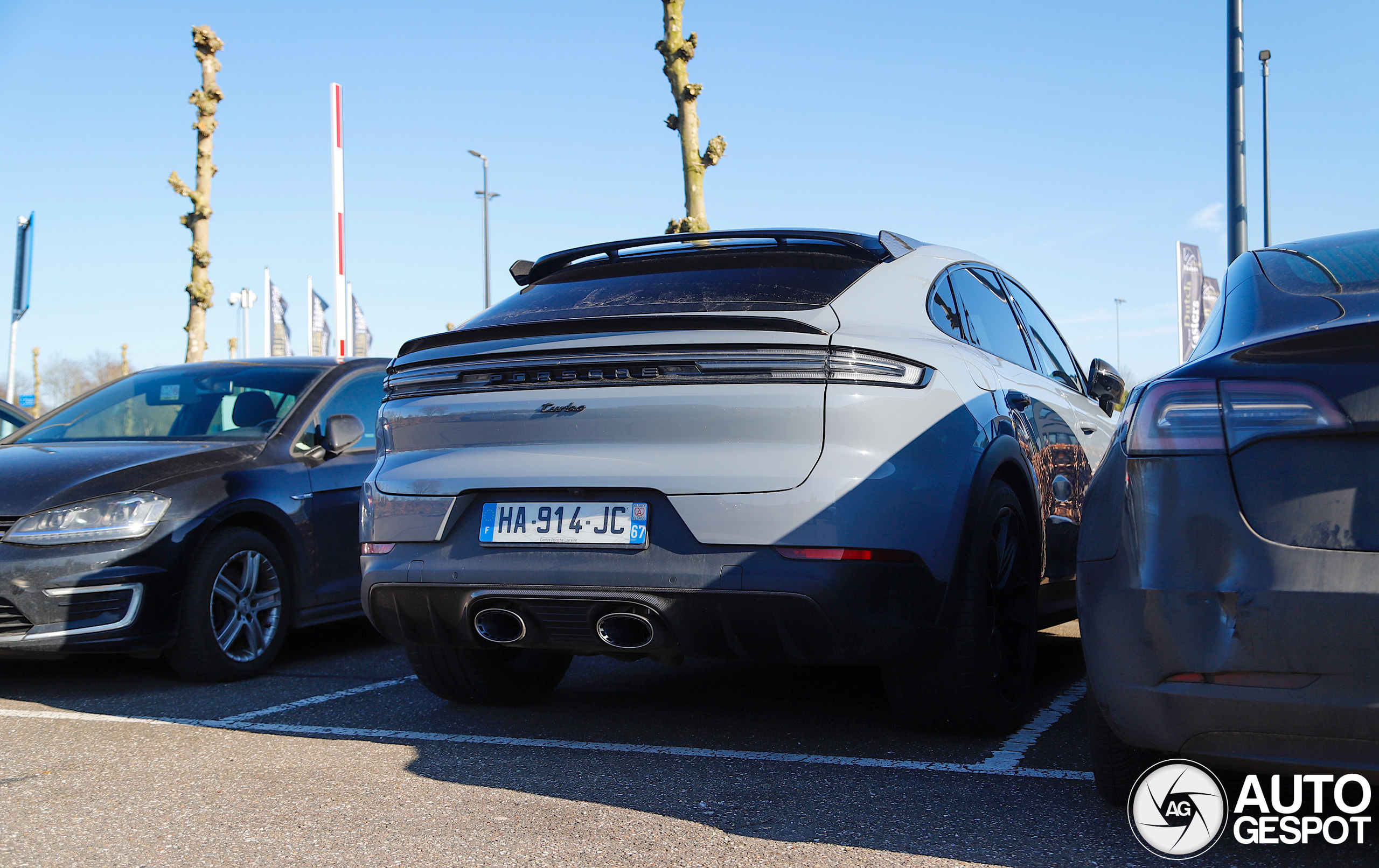 Porsche Cayenne Coupé Turbo E-Hybrid