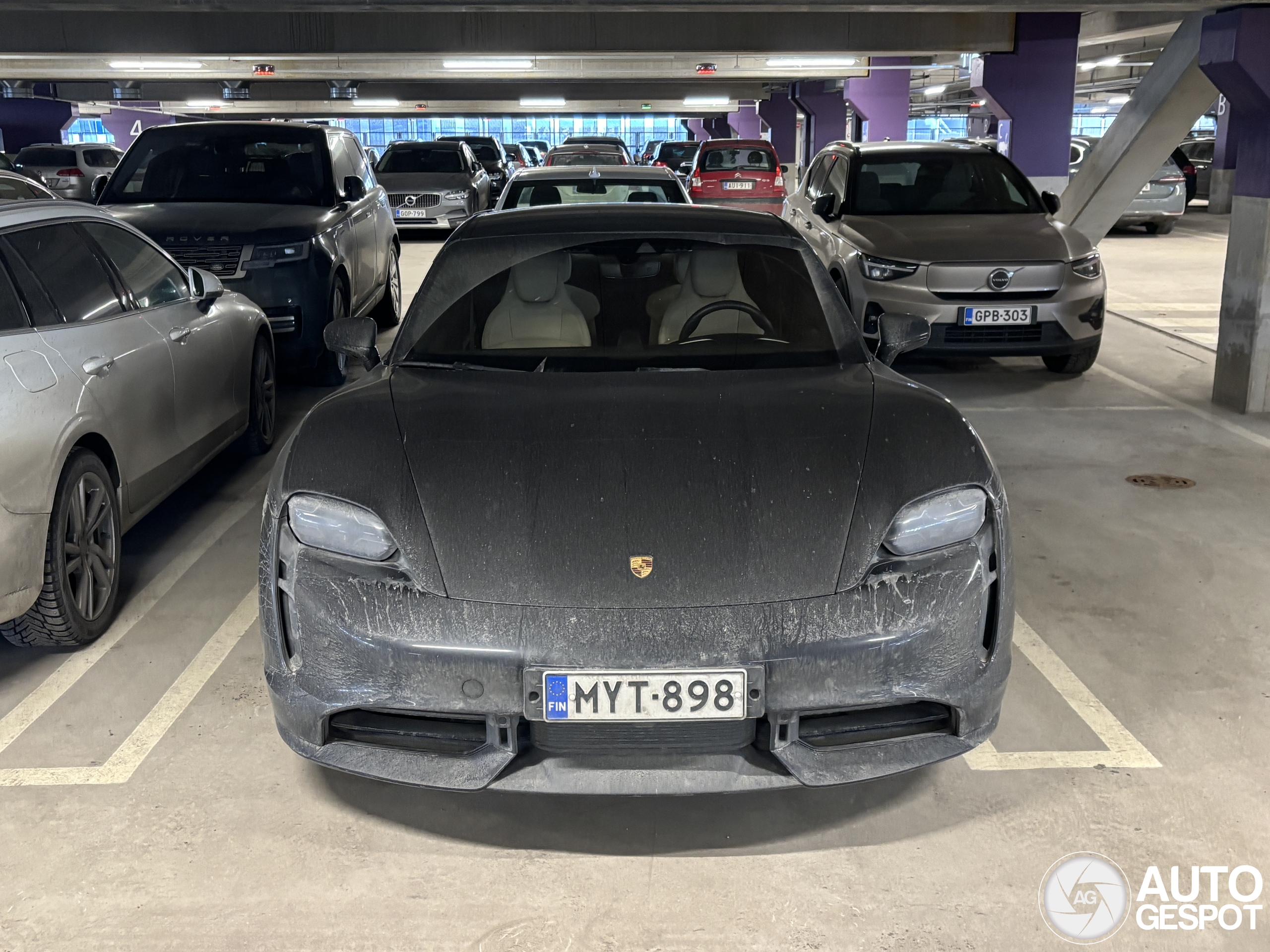 Porsche Taycan Turbo
