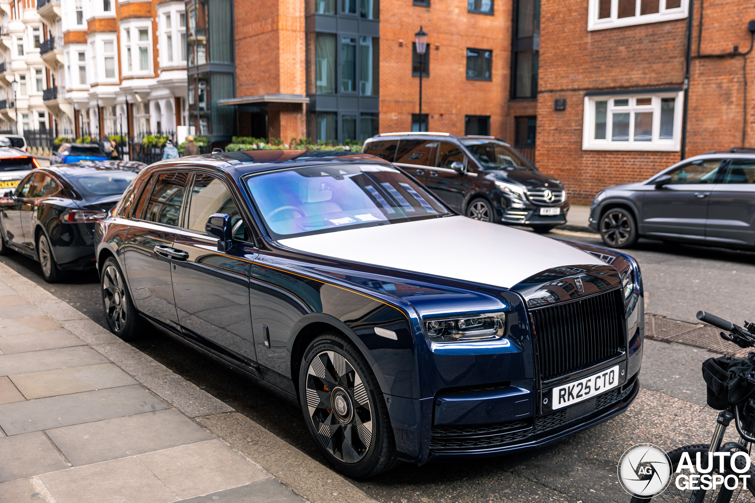 Rolls-Royce Phantom VIII Series II