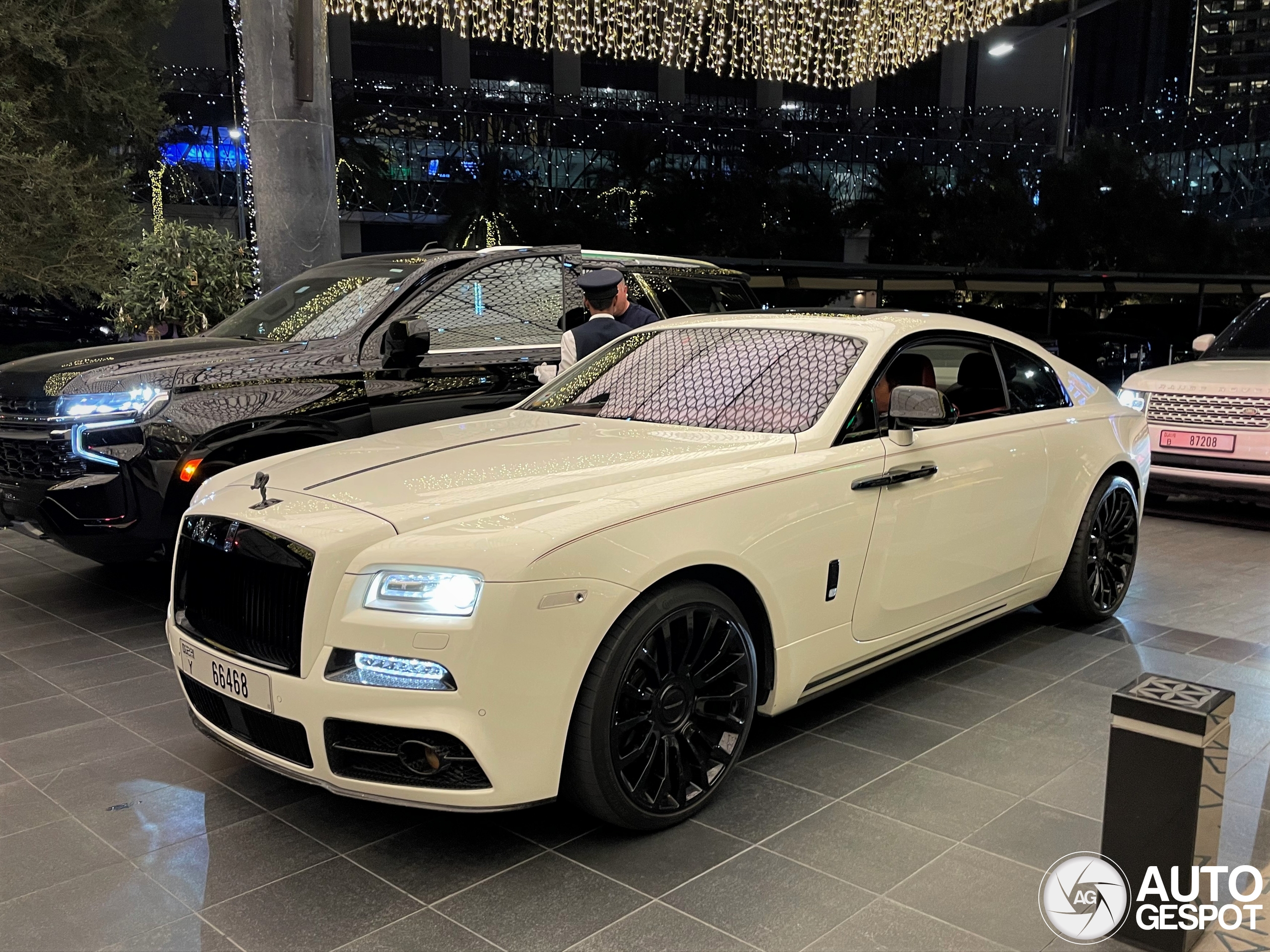 Rolls-Royce Wraith Black Badge Mansory