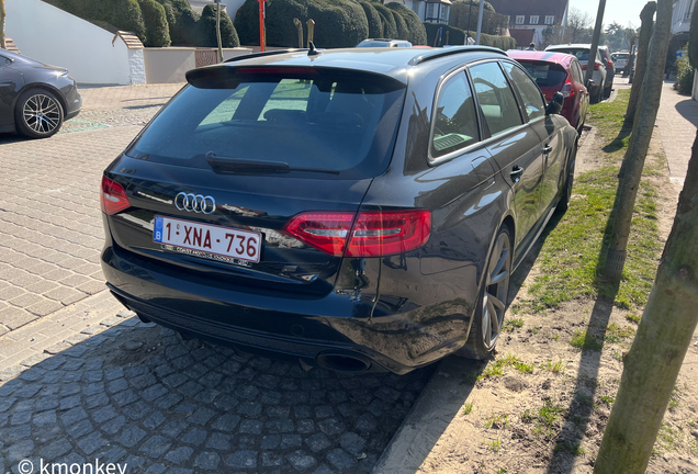 Audi RS4 Avant B8