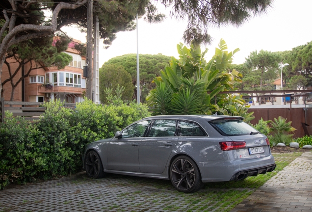 Audi RS6 Avant C7 2015