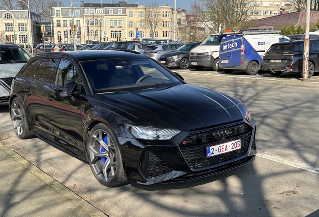 Audi RS6 Avant C8