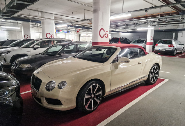 Bentley Continental GTC V8