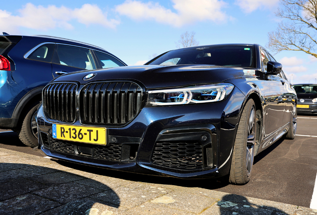 BMW M760Li xDrive 2019