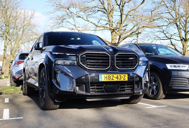 BMW XM G09