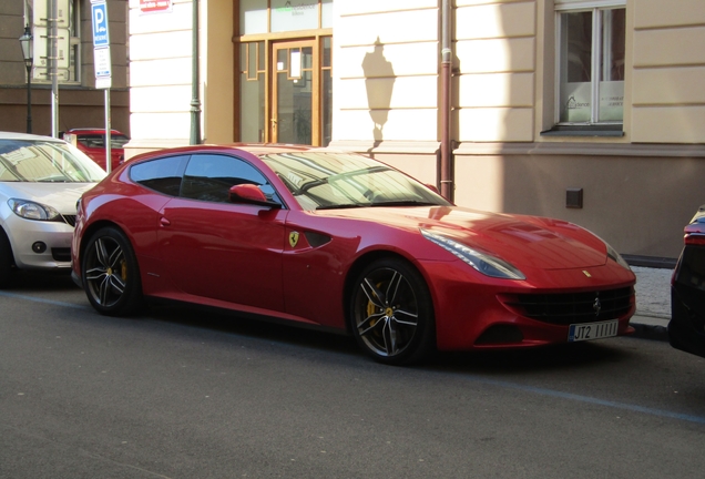 Ferrari FF