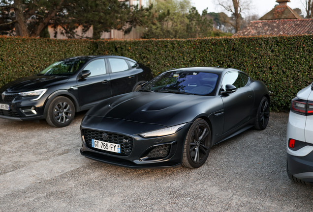 Jaguar F-TYPE R Coupé 2020