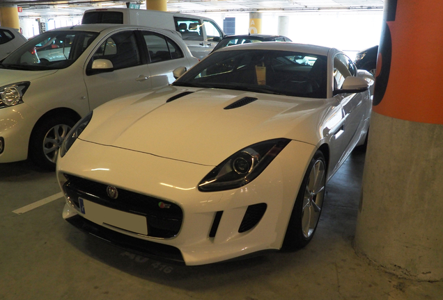 Jaguar F-TYPE S Coupé