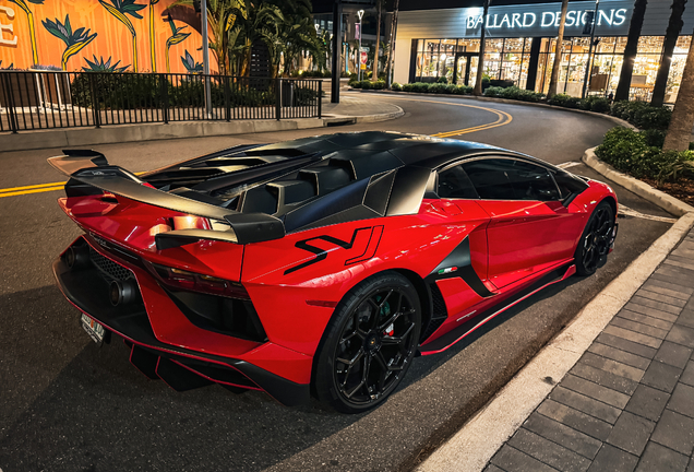 Lamborghini Aventador LP770-4 SVJ