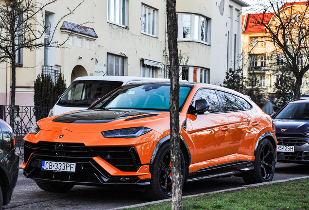 Lamborghini Urus Performante
