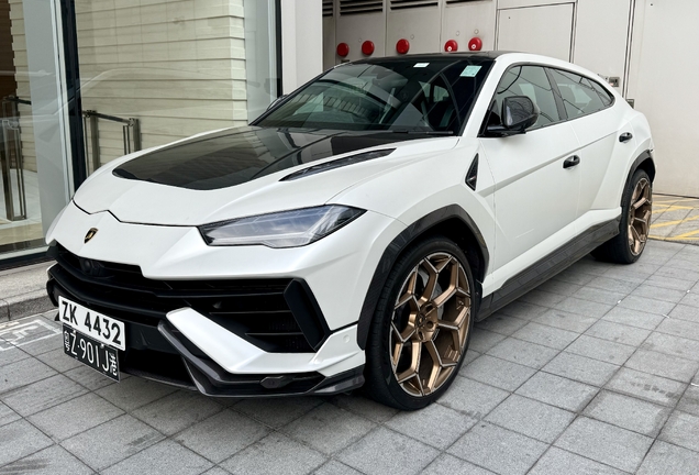 Lamborghini Urus Performante