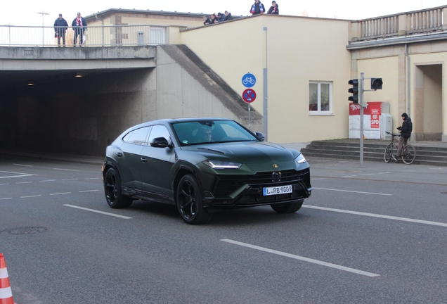 Lamborghini Urus S