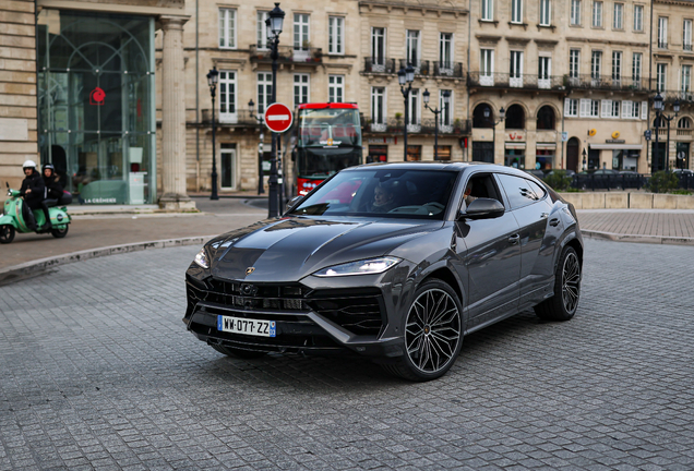 Lamborghini Urus SE