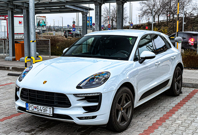 Porsche 95B Macan Turbo