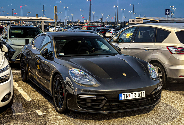Porsche 971 Panamera GTS MkII