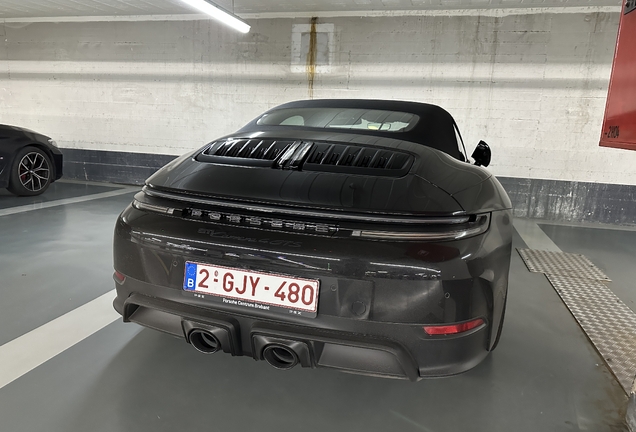 Porsche 992 Carrera 4 GTS Cabriolet MkII