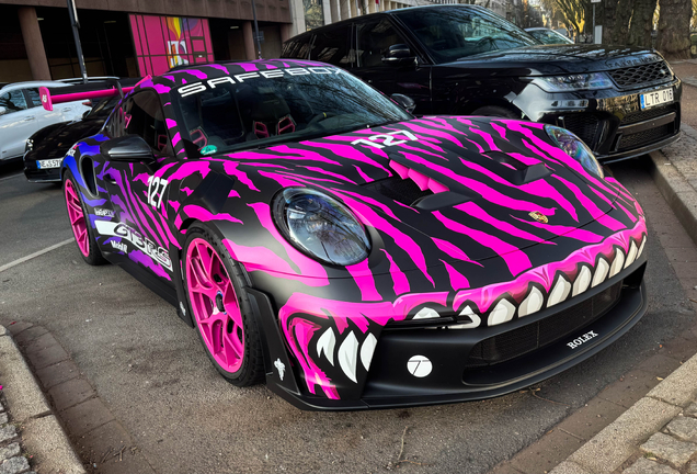 Porsche 992 GT3 RS Weissach Package