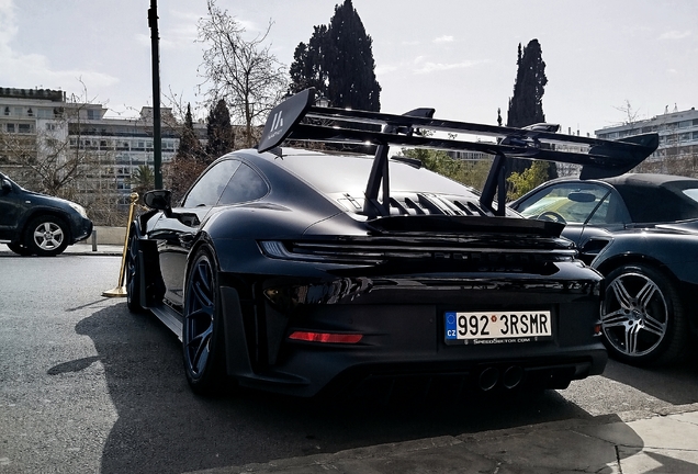Porsche 992 GT3 RS Weissach Package