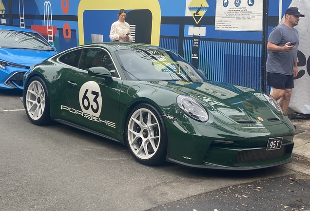 Porsche 992 S/T