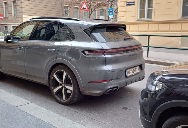 Porsche 9YA Cayenne Turbo E-Hybrid