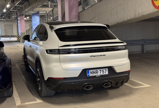 Porsche Cayenne Coupé Turbo E-Hybrid