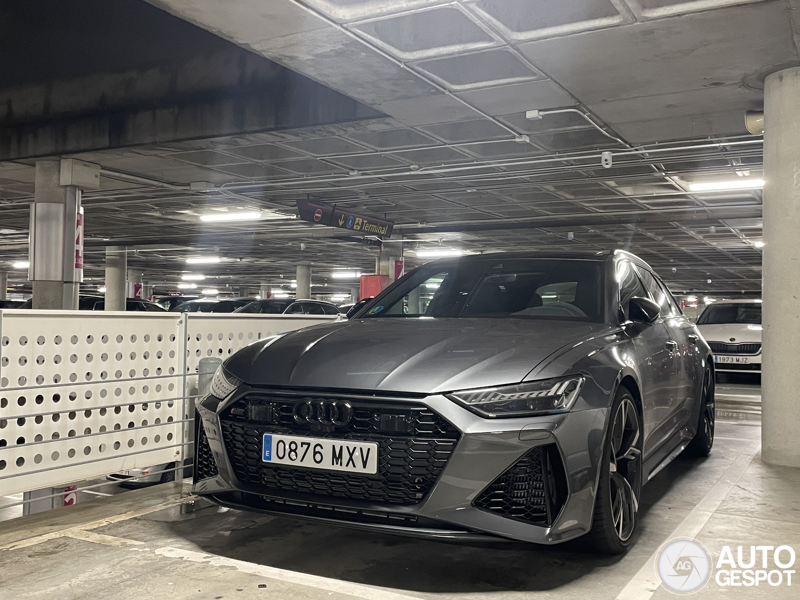 Audi RS6 Avant C8