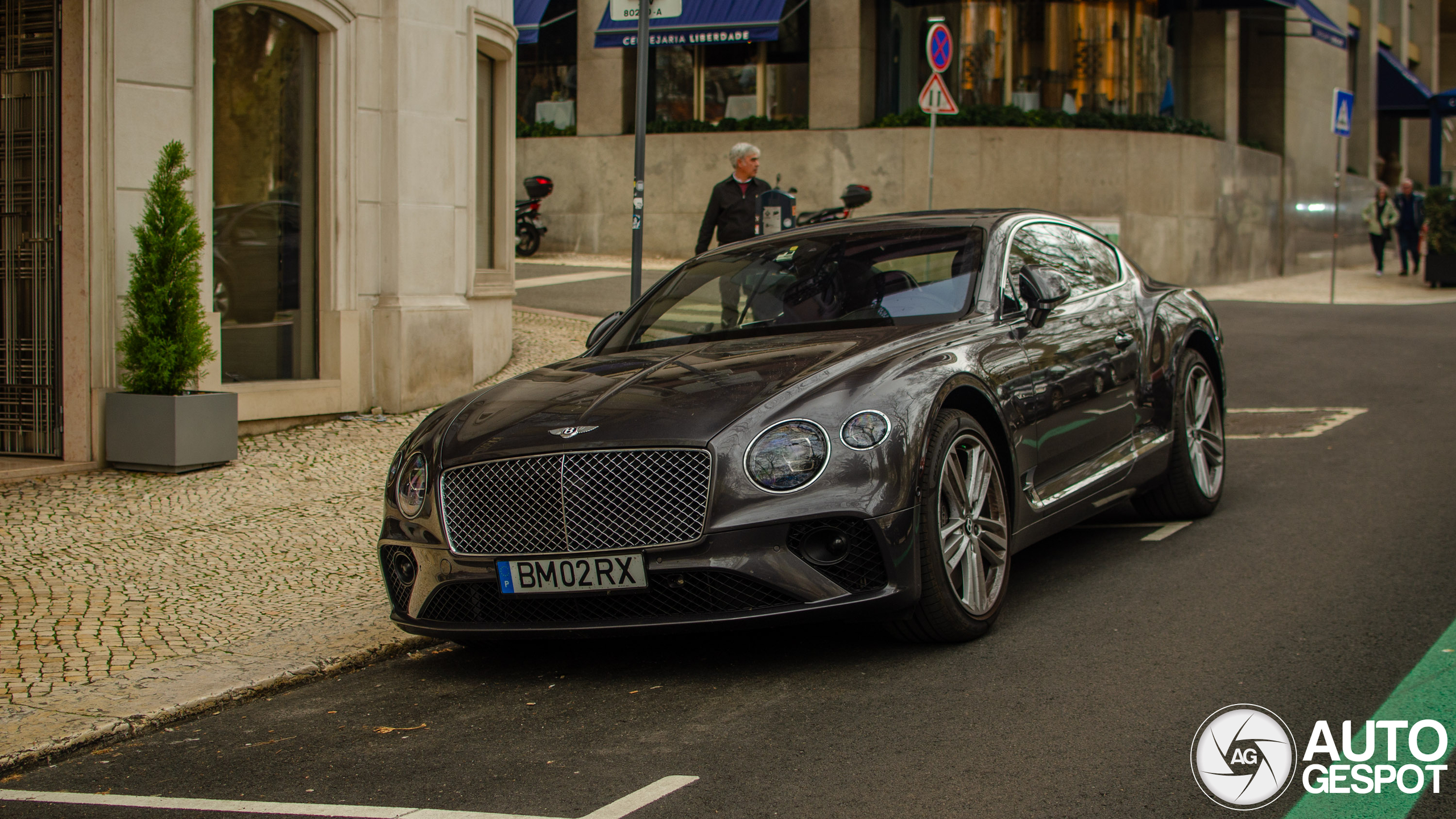 Bentley Continental GT V8 2020