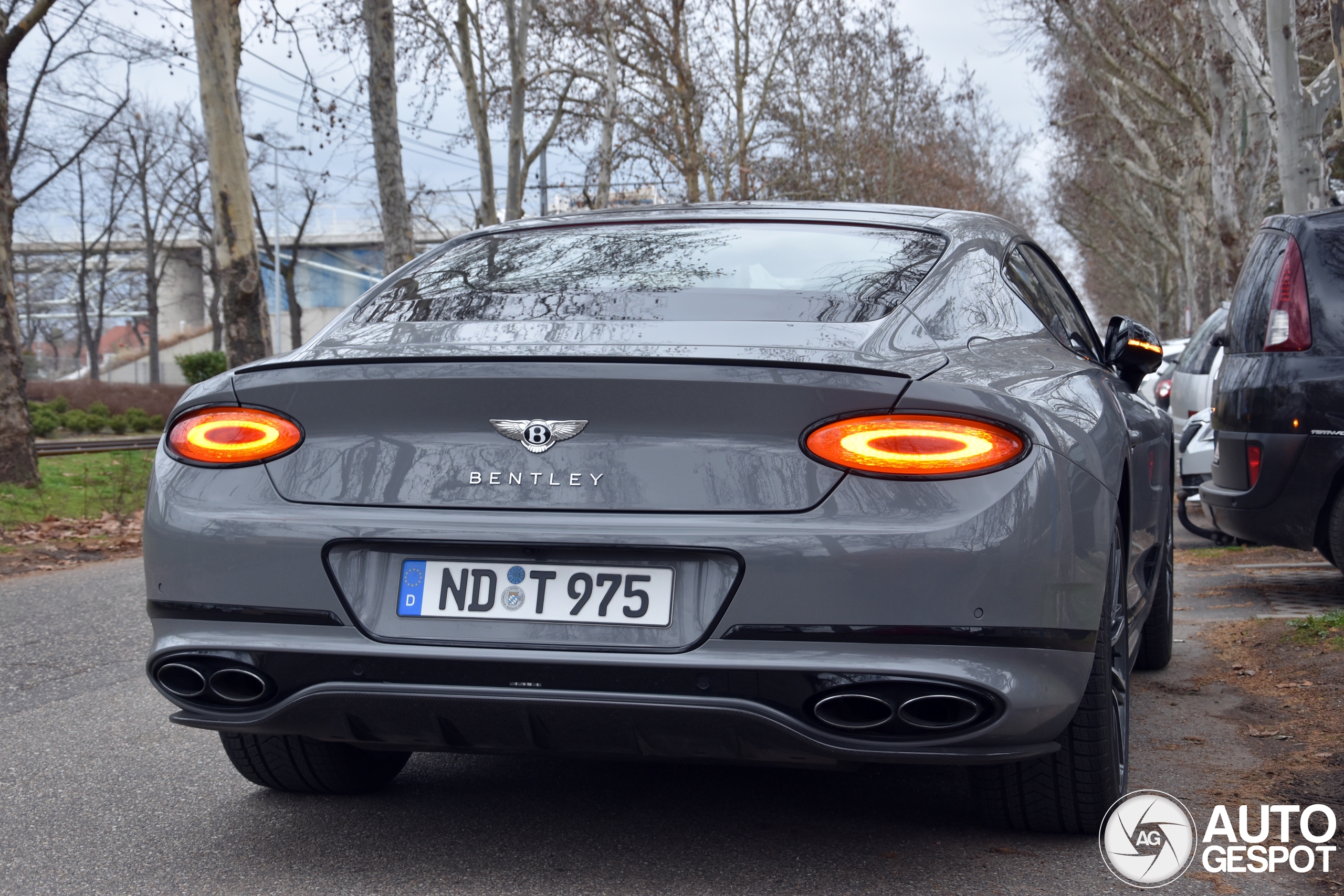 Bentley Continental GT V8 S 2023