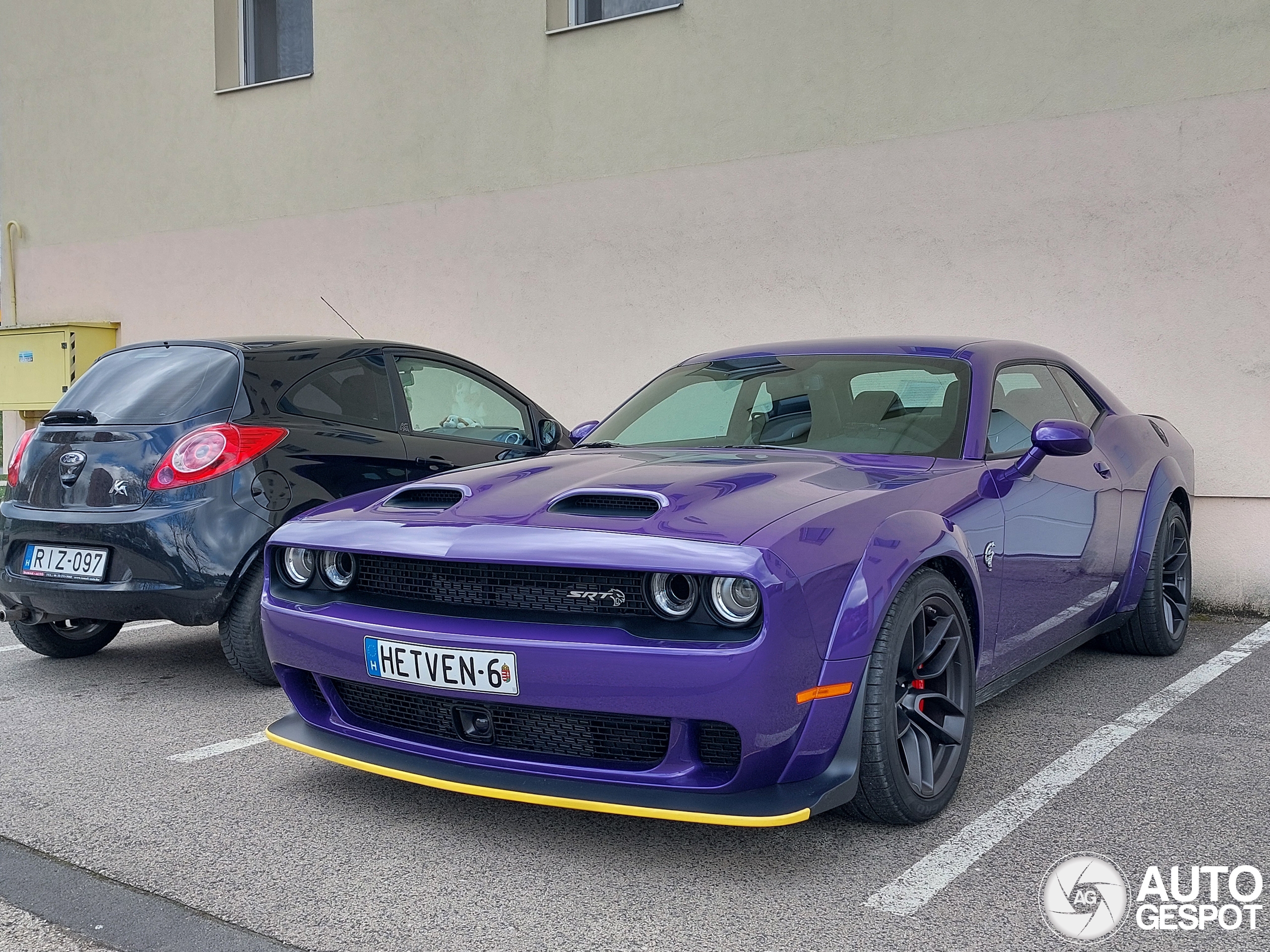 Dodge Challenger SRT Hellcat Widebody