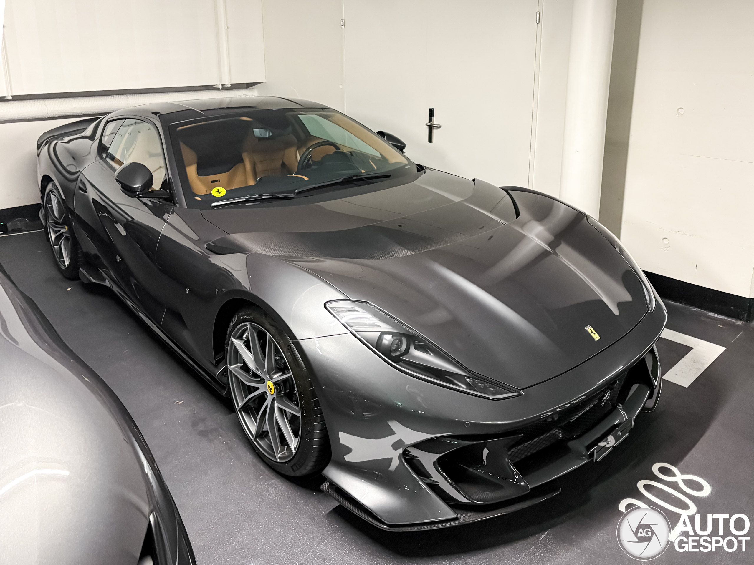 Ferrari 812 Competizione