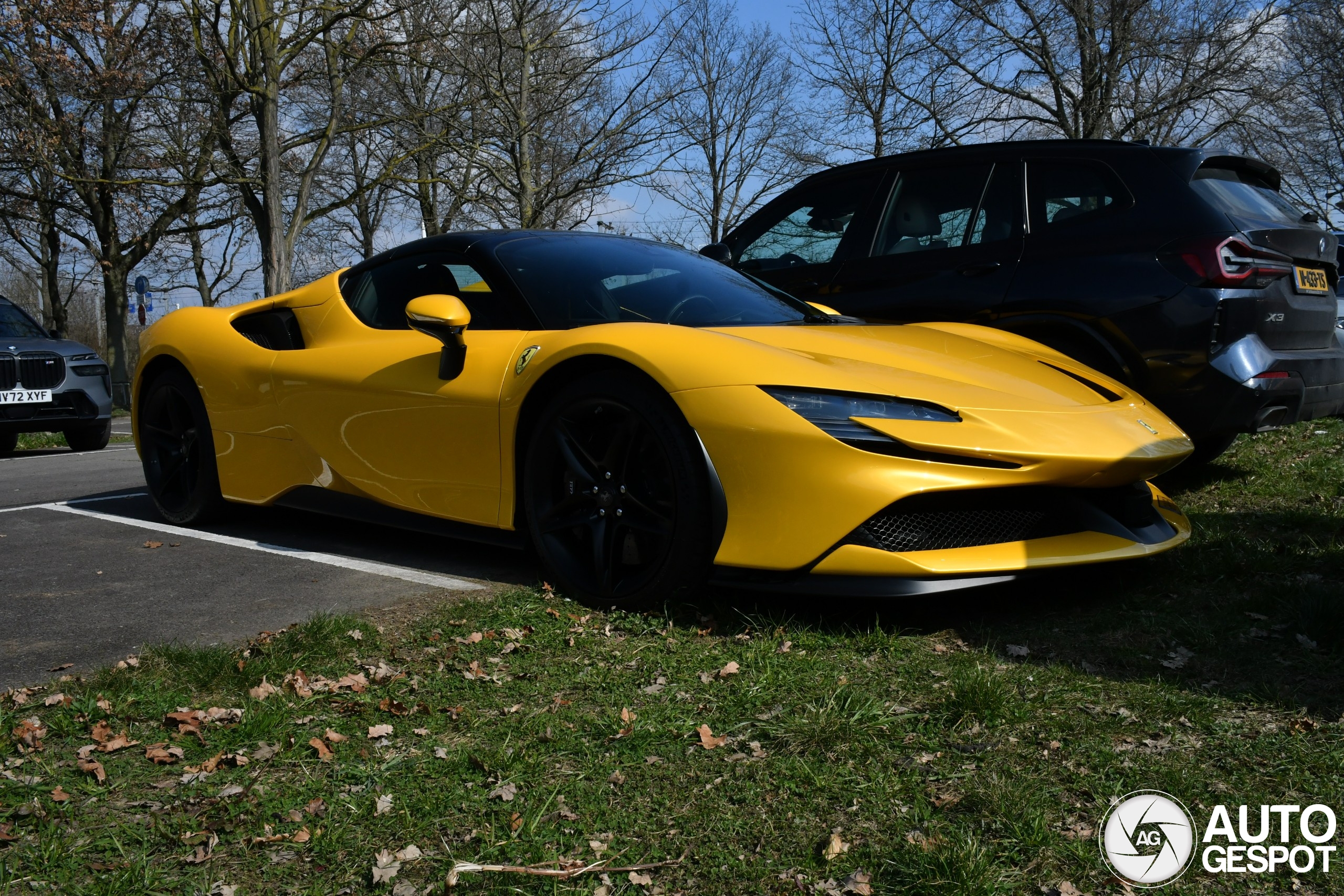 Ferrari SF90 Spider