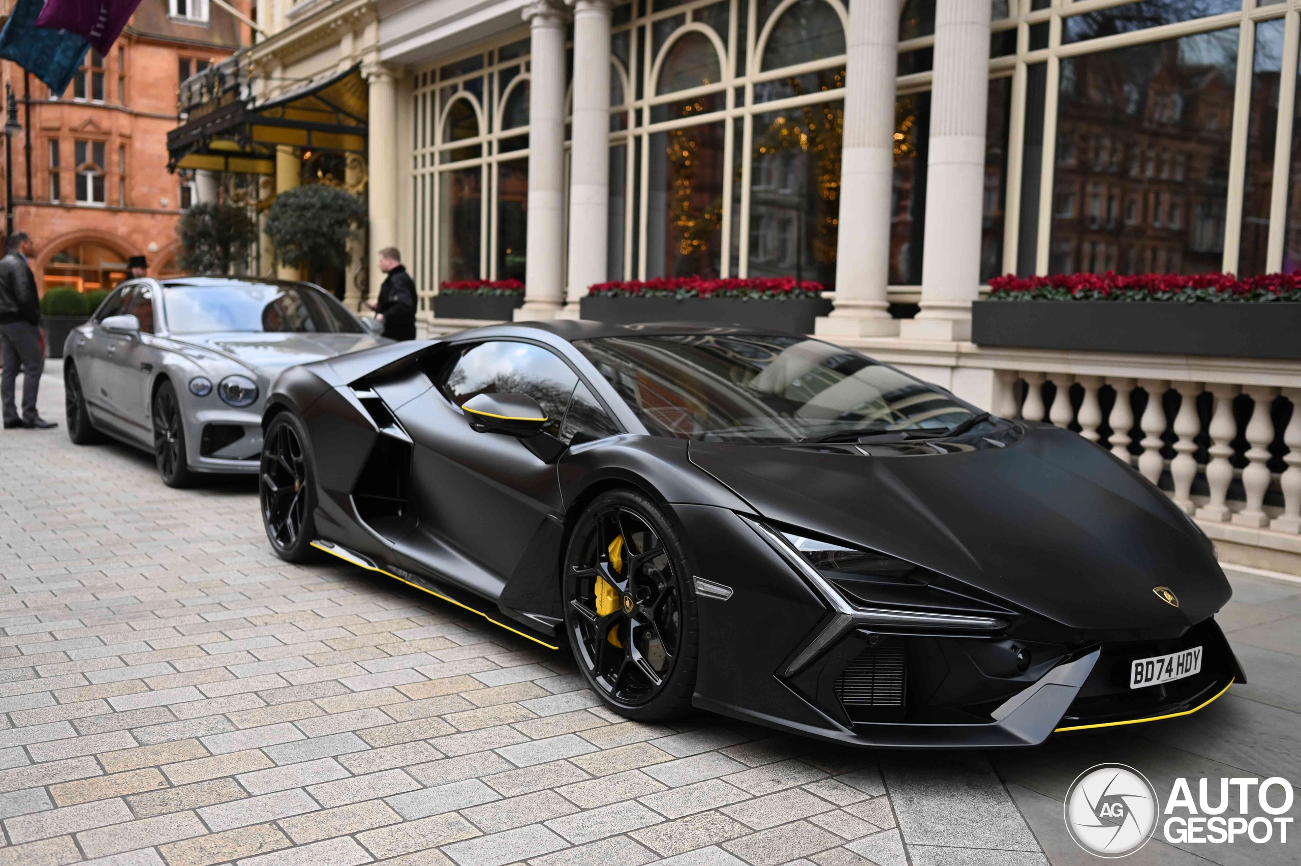Lamborghini Revuelto