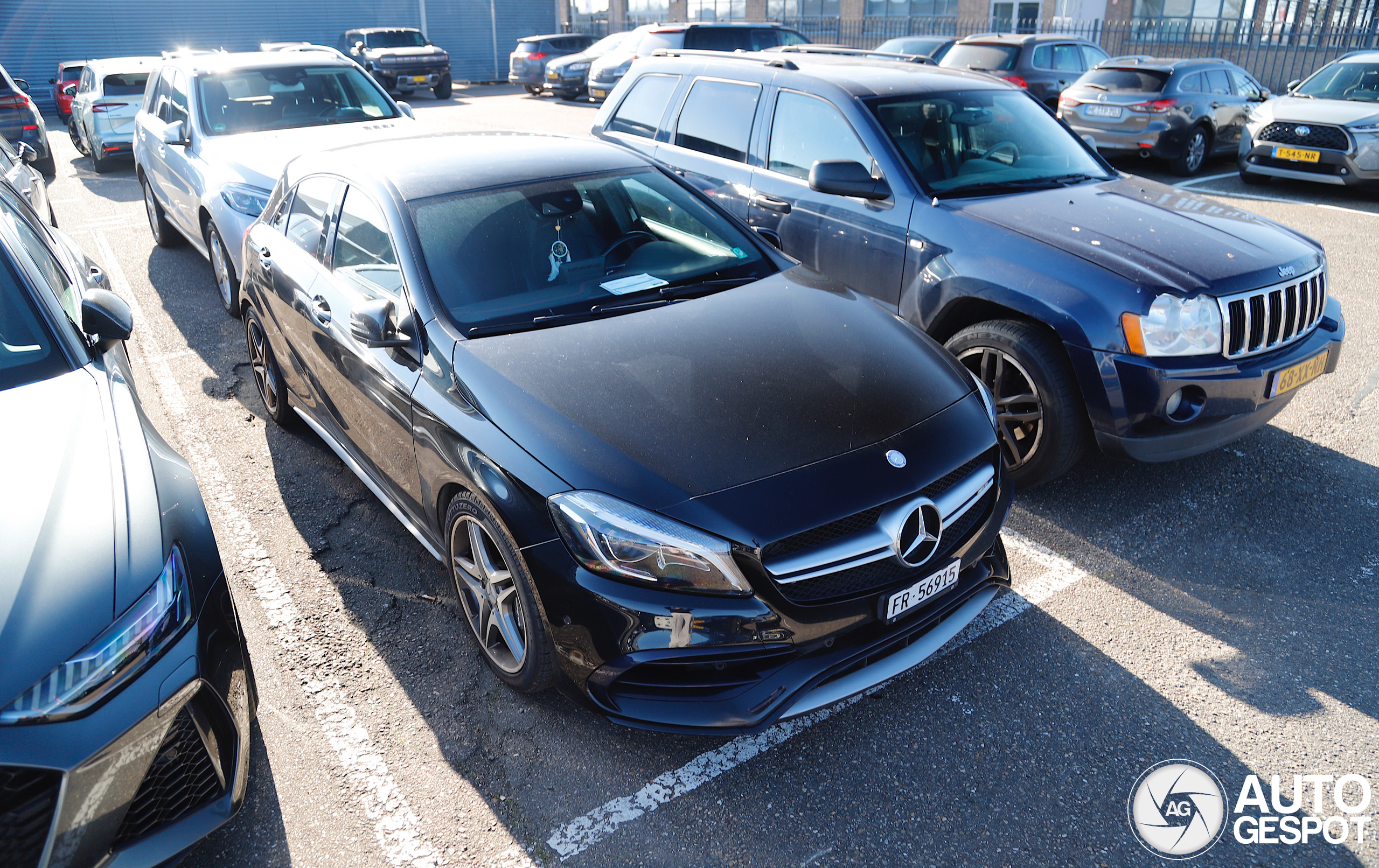 Mercedes-AMG A 45 W176 2015