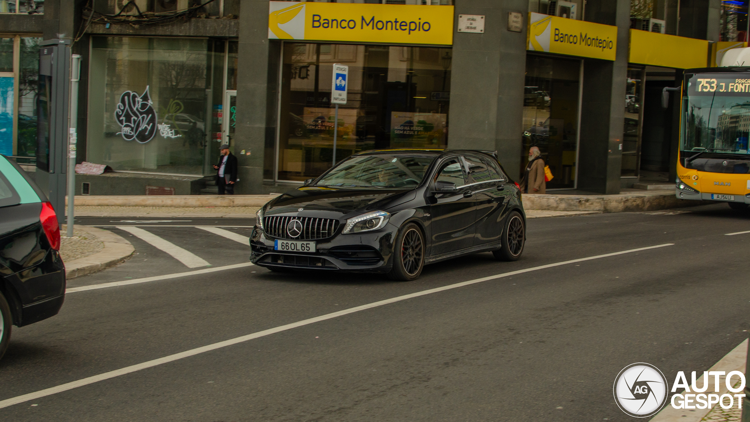 Mercedes-Benz A 45 AMG