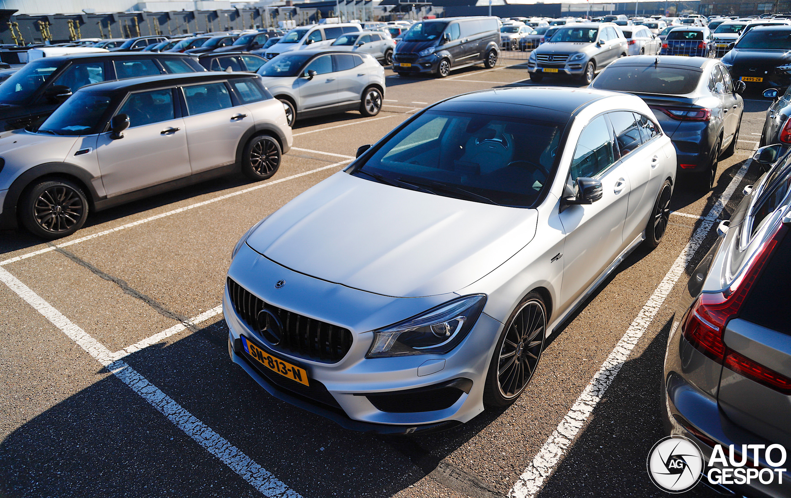 Mercedes-Benz CLA 45 AMG Shooting Brake