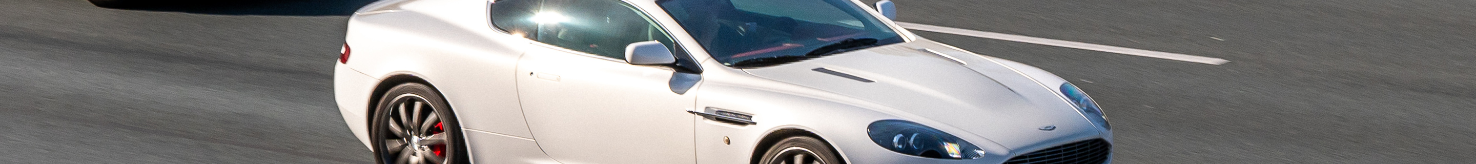 Aston Martin DB9