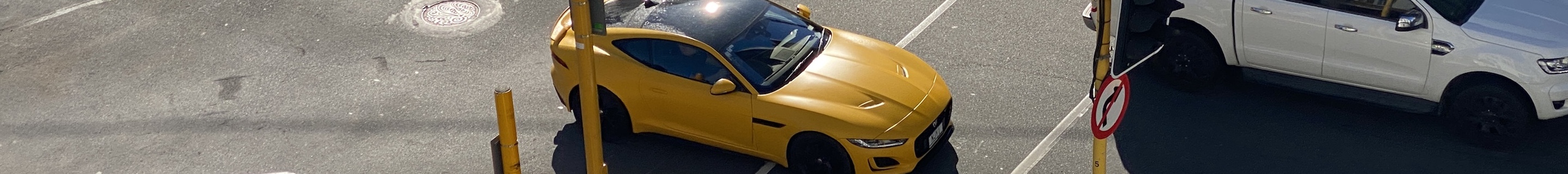 Jaguar F-TYPE P450 Coupé 2020