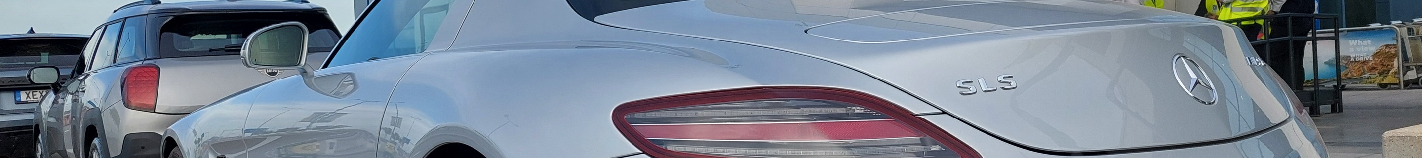Mercedes-Benz SLS AMG
