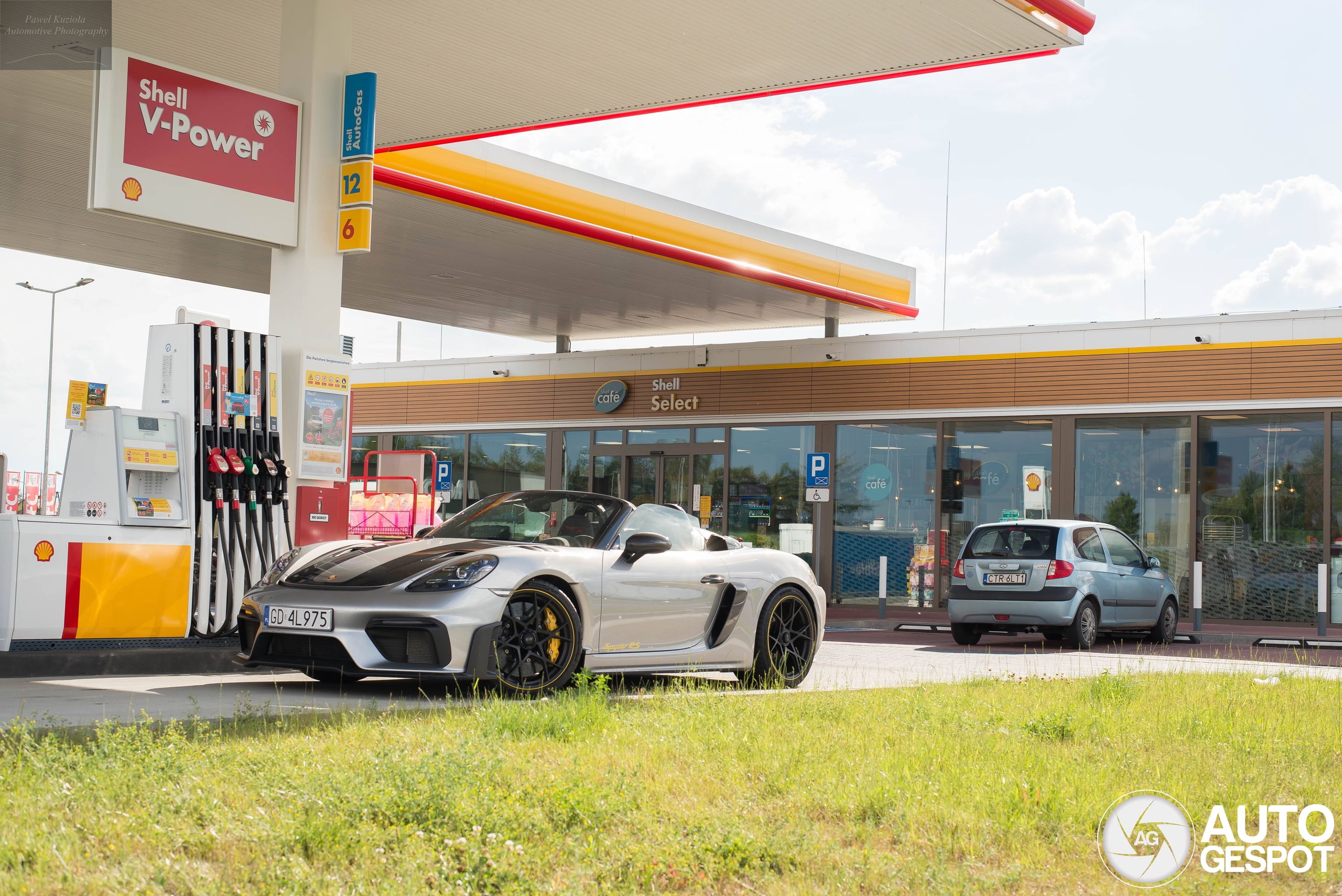 Porsche 718 Spyder RS Weissach Package