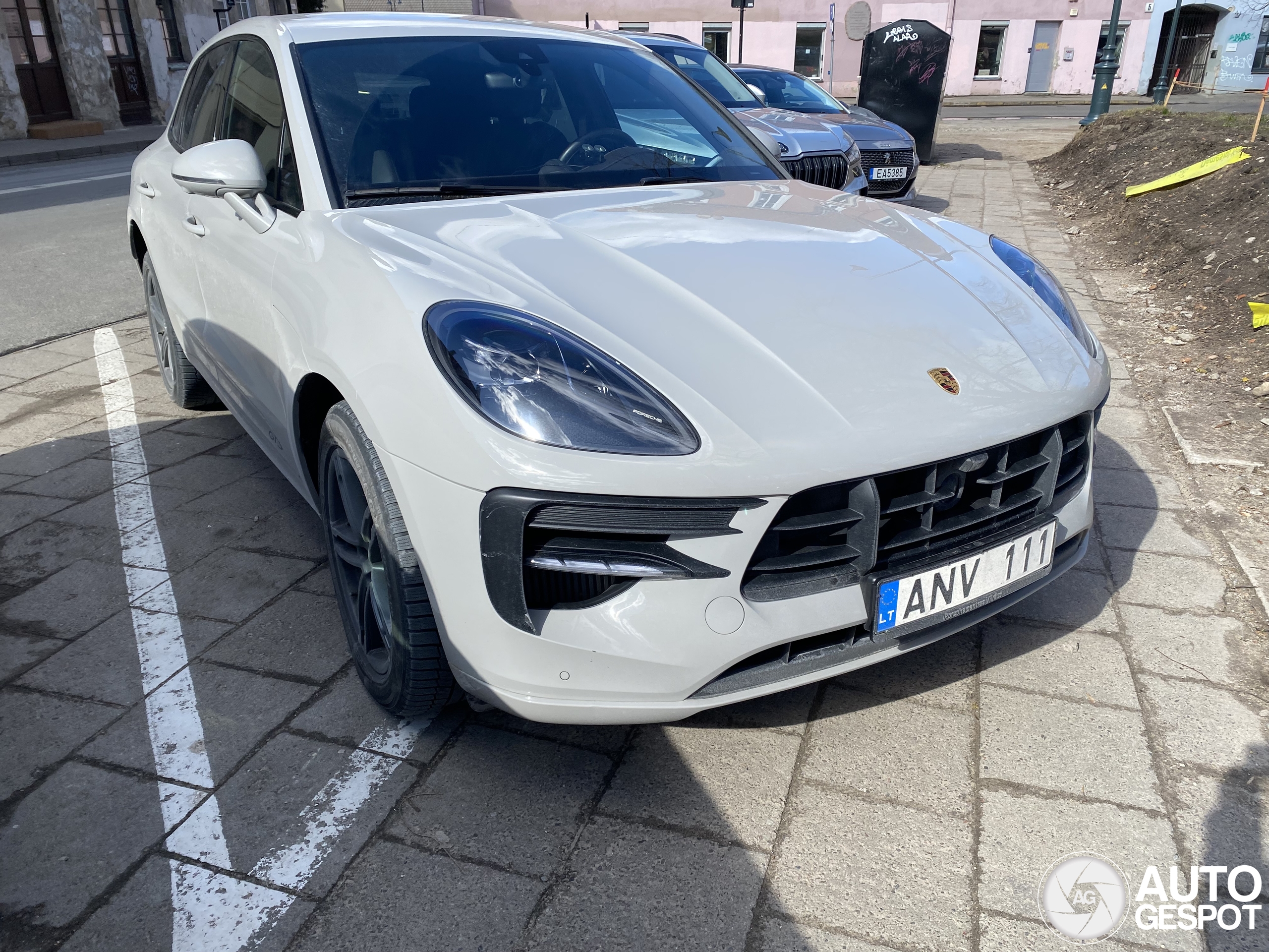 Porsche 95B Macan GTS MkII